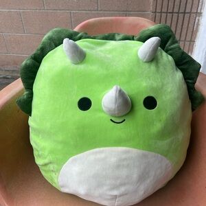 Squishmallows 20" Tristan The Green Triceratops
